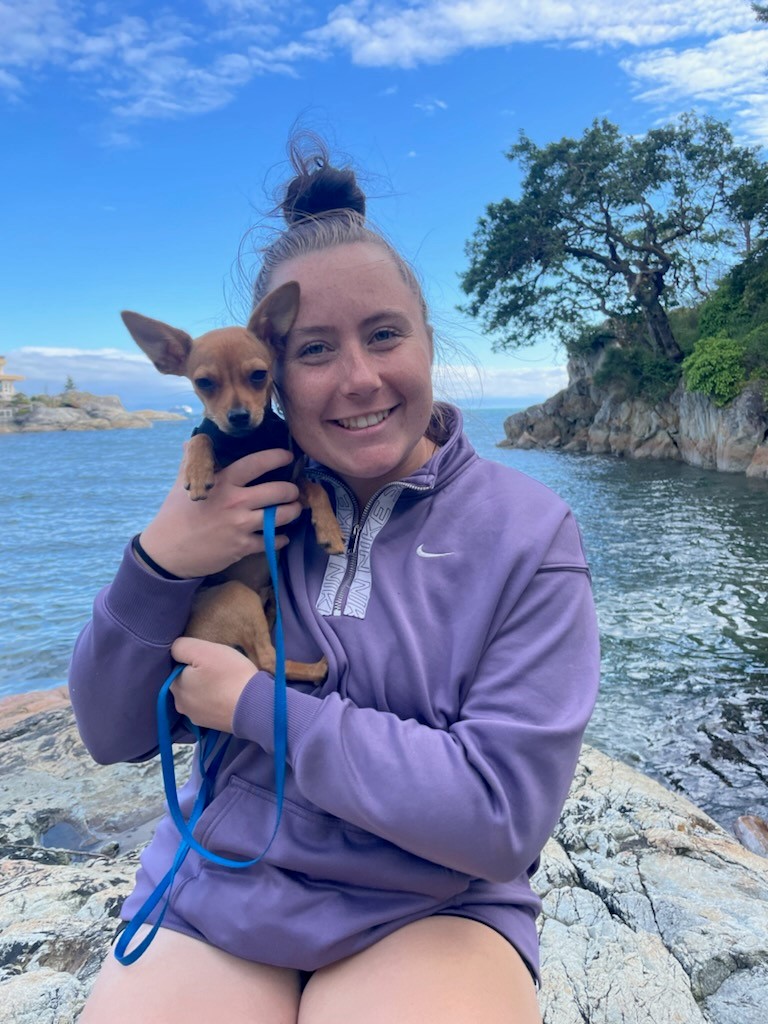 Tyla and Bean at the beach